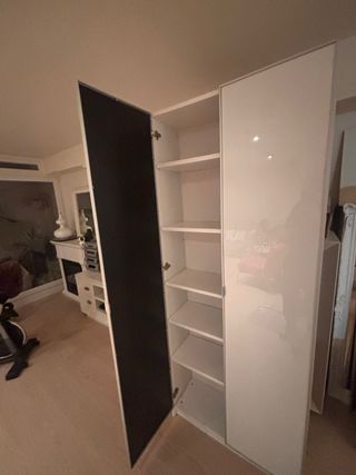 Armario blanco puertas cristal
