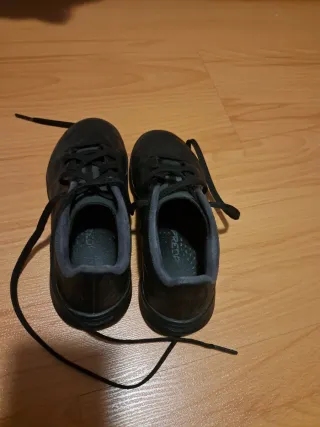 Adidas Predator multitacos Talla 30