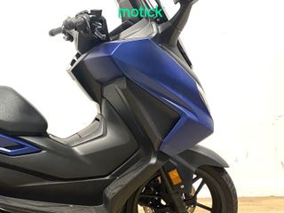 HONDA FORZA 125