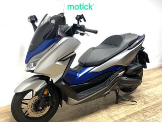 HONDA FORZA 125