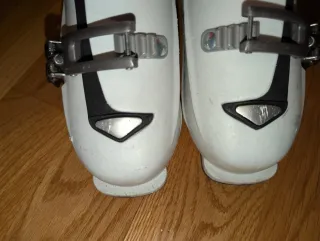 Botas esquí niño ajustables Roces. Tallas 30-35.