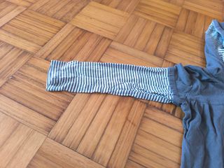 Vestido niña con capucha y rayas