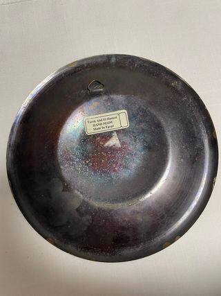 Plato egipcio antiguo de cobre.