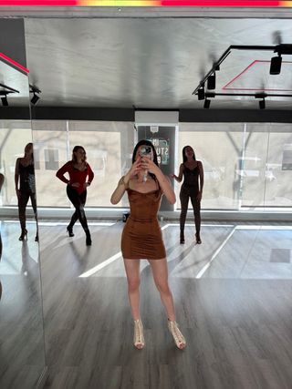 Vestido Skims Marrón Satén