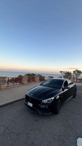 Mercedes-Benz Clase CLA AMG 2018