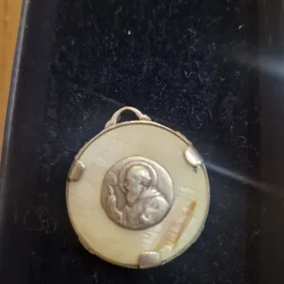 Cadena con medalla San Benito