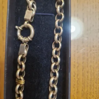 Cadena con medalla San Benito