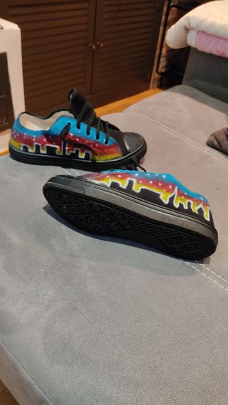 Zapatos unisex pintados a mano Pantera