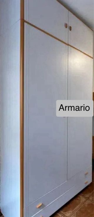 Literas de madera, somier de láminas y 2 colchones