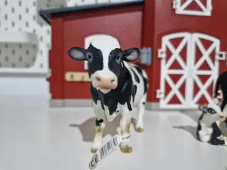 Schleich con Vacas negras. Descatalogadas.