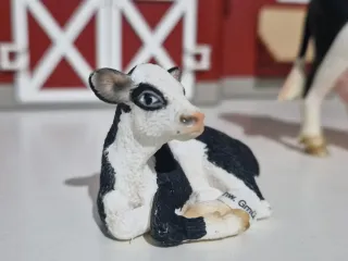Schleich con Vacas negras. Descatalogadas.