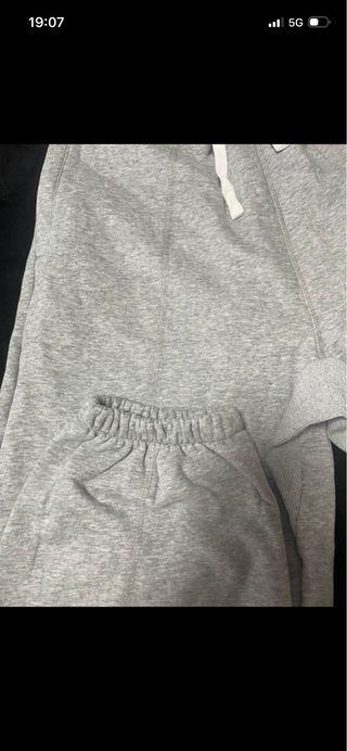 Pantalones grises Corteiz