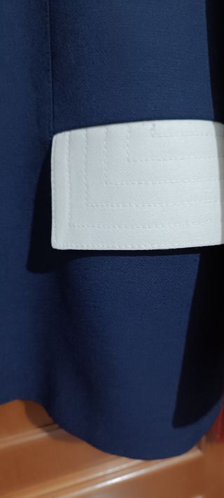 Blazer Luis Alberto azul y blanco