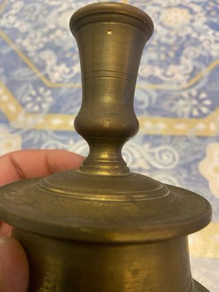 Candelero de bronce antiguo