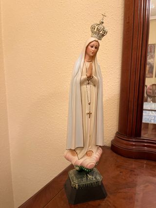 Figura Virgen de Fátima con corona