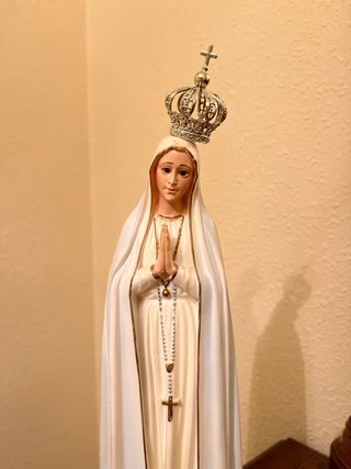 Figura Virgen de Fátima con corona