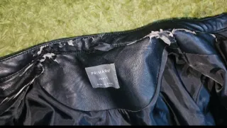 Chaqueta de cuero negra