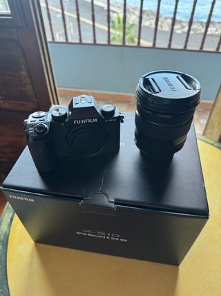 Cámara Fujifilm X-S10 + Objetivo 16-80mm F4
