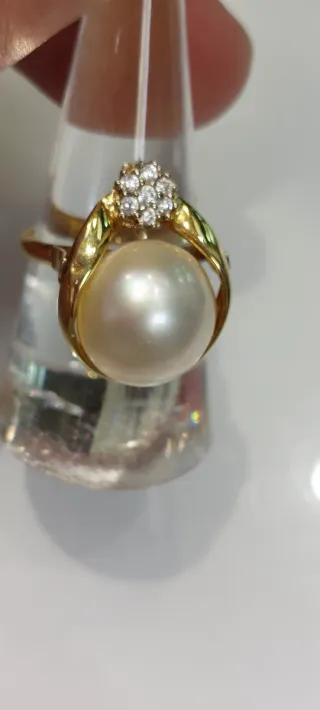 Anillo Oro 18K Perla y Diamantes