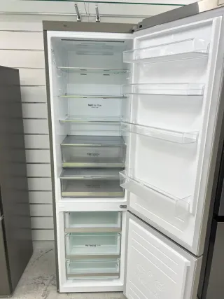 NEVERA COMBI L. G NO FROST ENERGÍA A+++