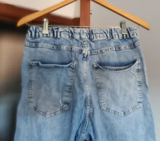 Pantalón Jogger Vaquero Pull&Bear Rotos Talla S