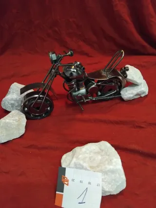 Escultura de Motocicleta
