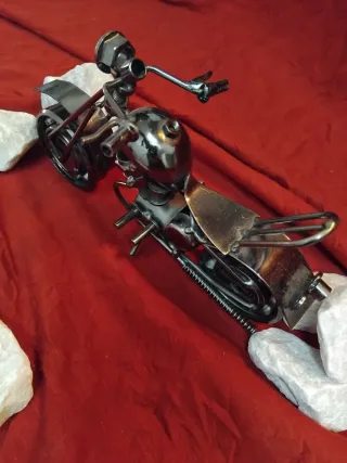 Escultura de Motocicleta