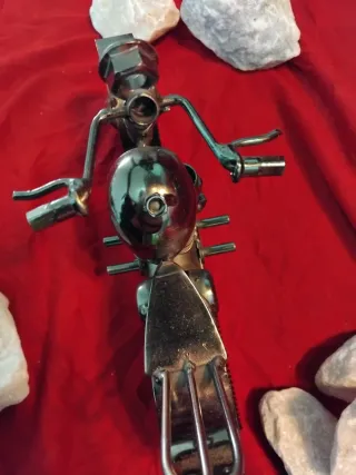 Escultura de Motocicleta