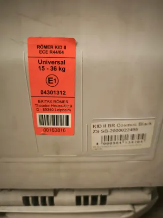 Silla coche Britax Römer ( No tiene Isofix)