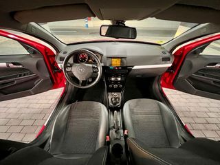Opel Astra 2010