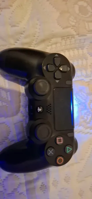 Console PlayStation 4 nera