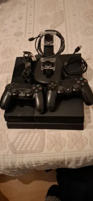 Console PlayStation 4 nera