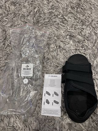 Zapato ortopédico negro