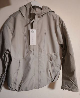 Chaqueta Hollister IMPERMEABLE nueva