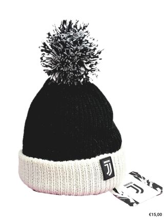 Cappello Juventus Invernale con PonPon