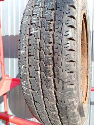 Neumático 195/75/16C 107/105R MICHELIN