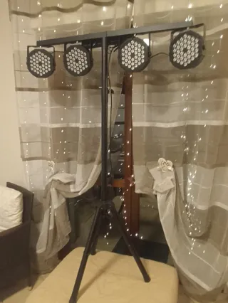 4 x Faretti LED Par 36x3W RGBW +stativo DJ  set