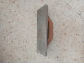 Herramientas de albañil antiguas