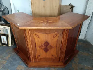 Barra de bar de madera