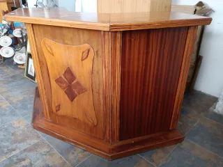 Barra de bar de madera