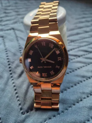 Reloj Michael Kors Negro y Dorado