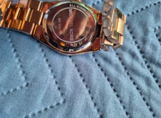 Reloj Michael Kors Negro y Dorado