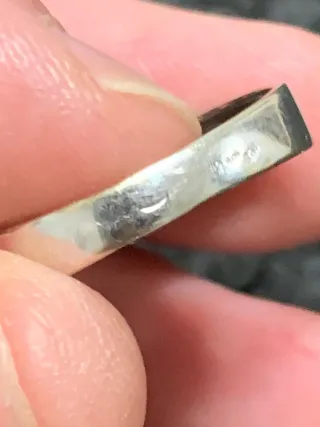 Anillo Oro blanco 18k con Diamante natural 0,10 ct