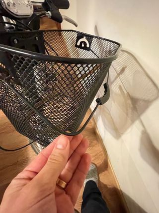 Bicicleta plegable con cesta