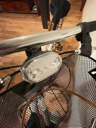 Bicicleta plegable con cesta