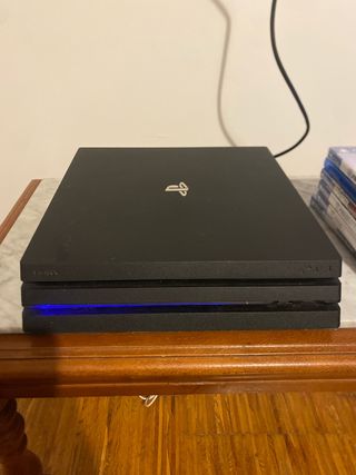 Consola Sony PlayStation 4 Pro Negra