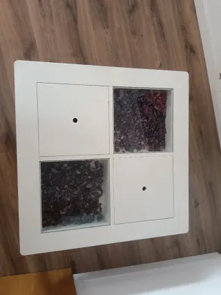 Mesa de centro de cristal y madera