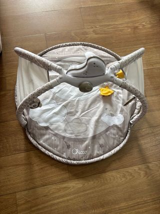 Gimnasio Bebé Chicco con Música