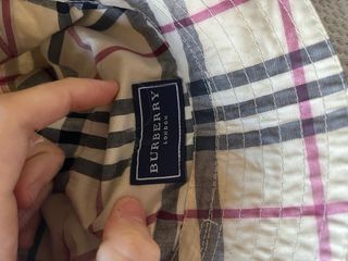 Gorro pesquero Burberry cuadros beige