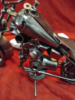 Escultura de Motocicleta de Metal